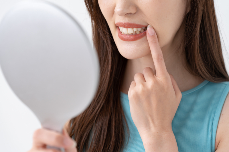 正中のズレが気になる女性