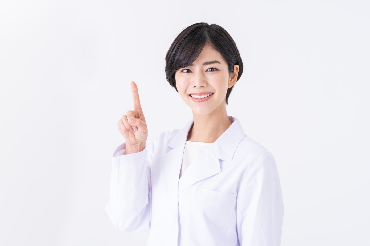 歯科医院別に見る矯正治療の特徴を説明する歯科医